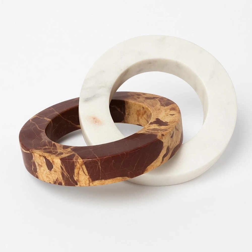 Studio McGee Threshold Marble Decorative Links – White & Brown